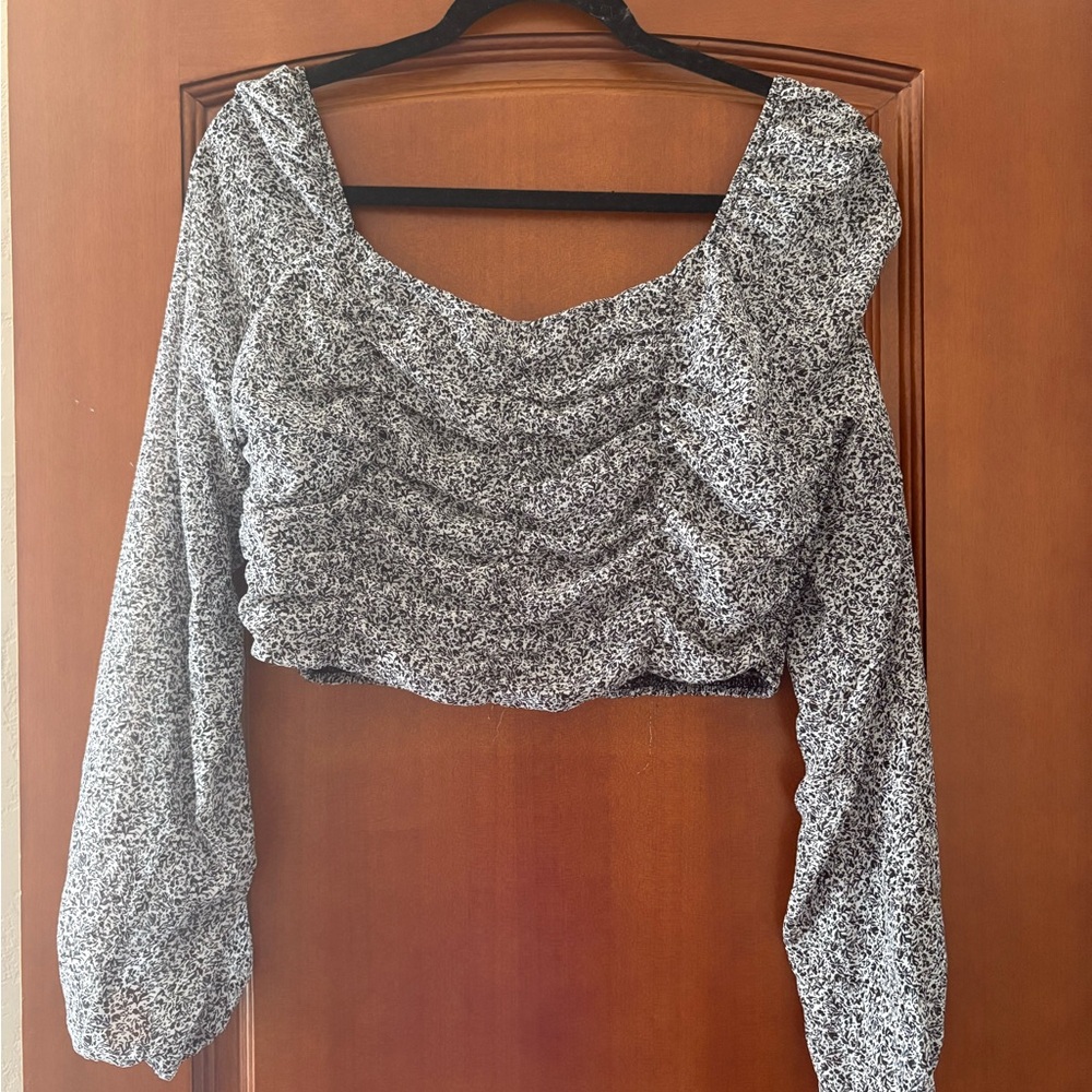 Altar’d State Floral Black and White Women's Long Sleeve Crop Top
